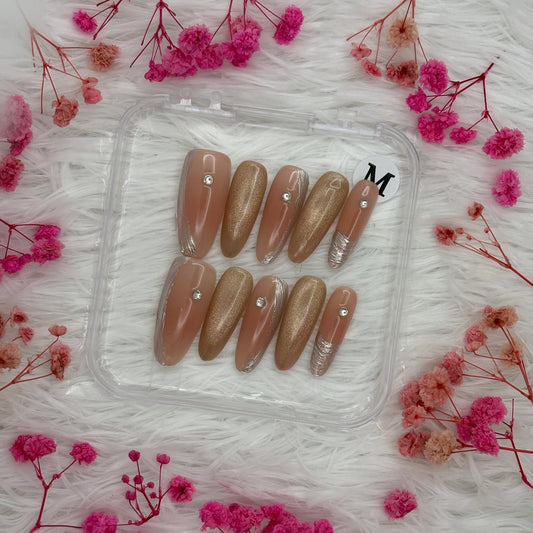 67- Gilded Nude | Daily Wear Nails