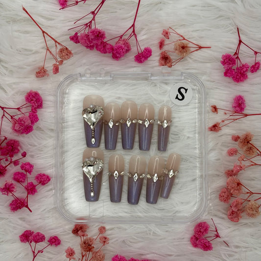 52- Amethyst Tiara | Daily Wear Nails