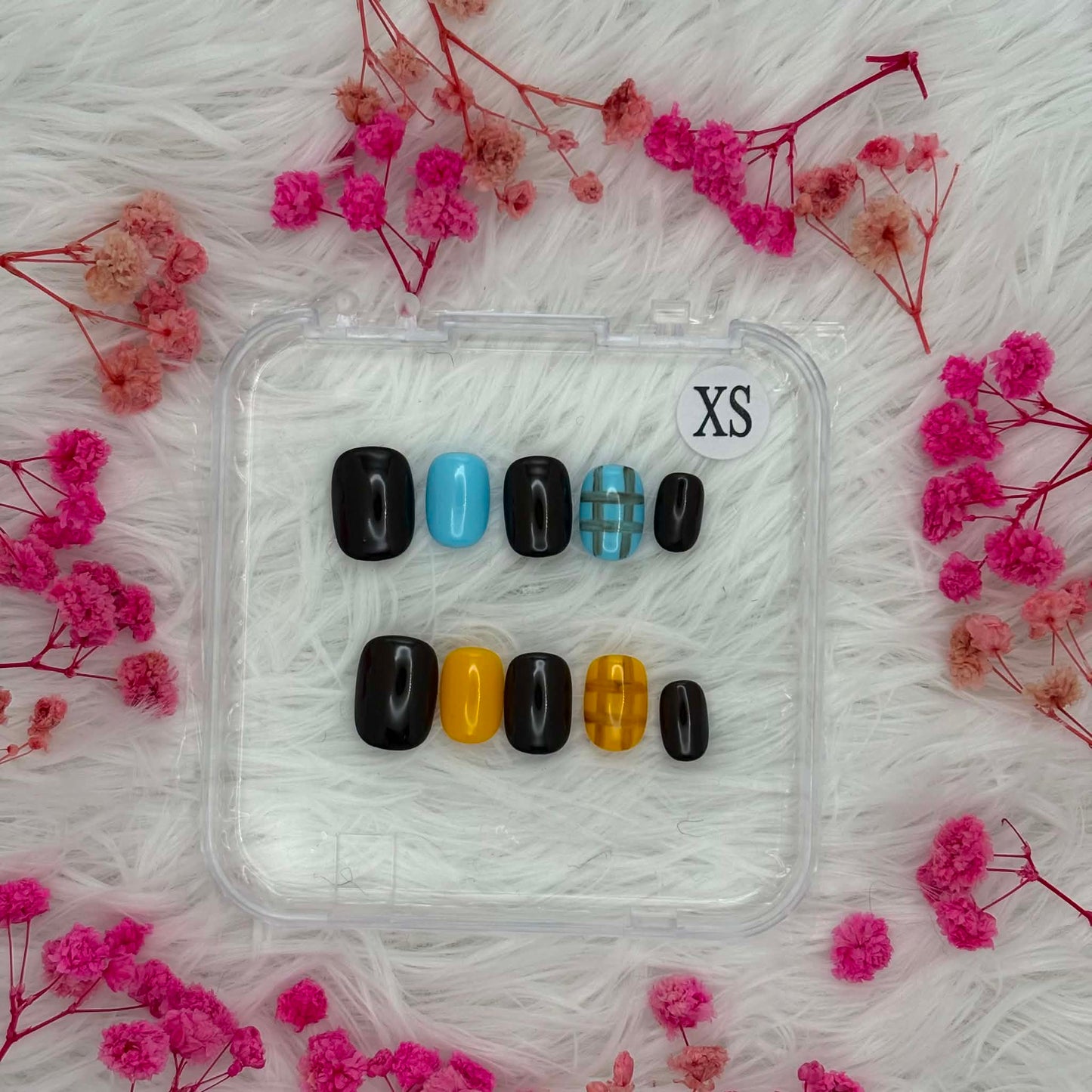 35- MidNight Plaid | Daily Wear Nails