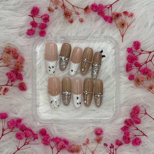 31- Classy Cow French | Daily Wear Nails