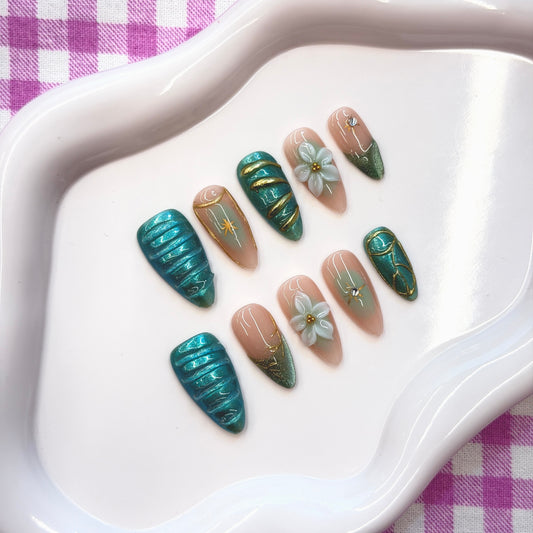 Auré Verde | Premium Press-on Nails